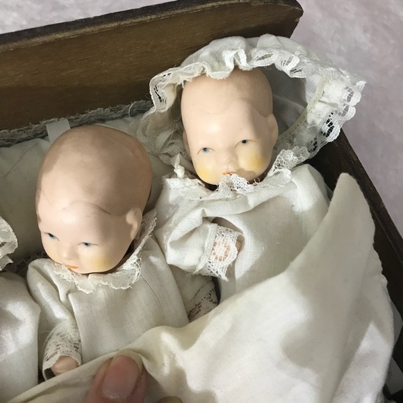 Vintage Lot of 5 R.O.C.  Babies Baby figurine Doll Porcelain Set Collectors - Picture 7 of 16